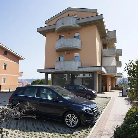 Apartment Calima - - Completo Relax Spoltore